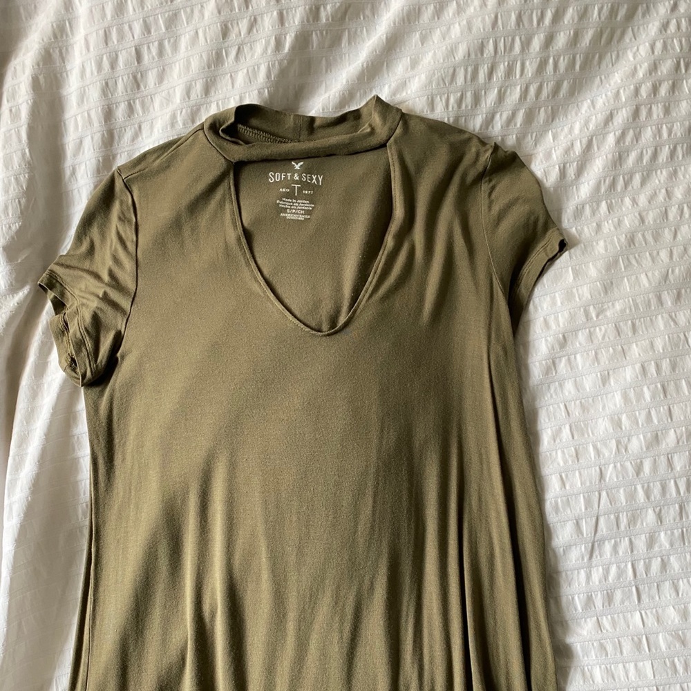 American Eagle Tee shirt